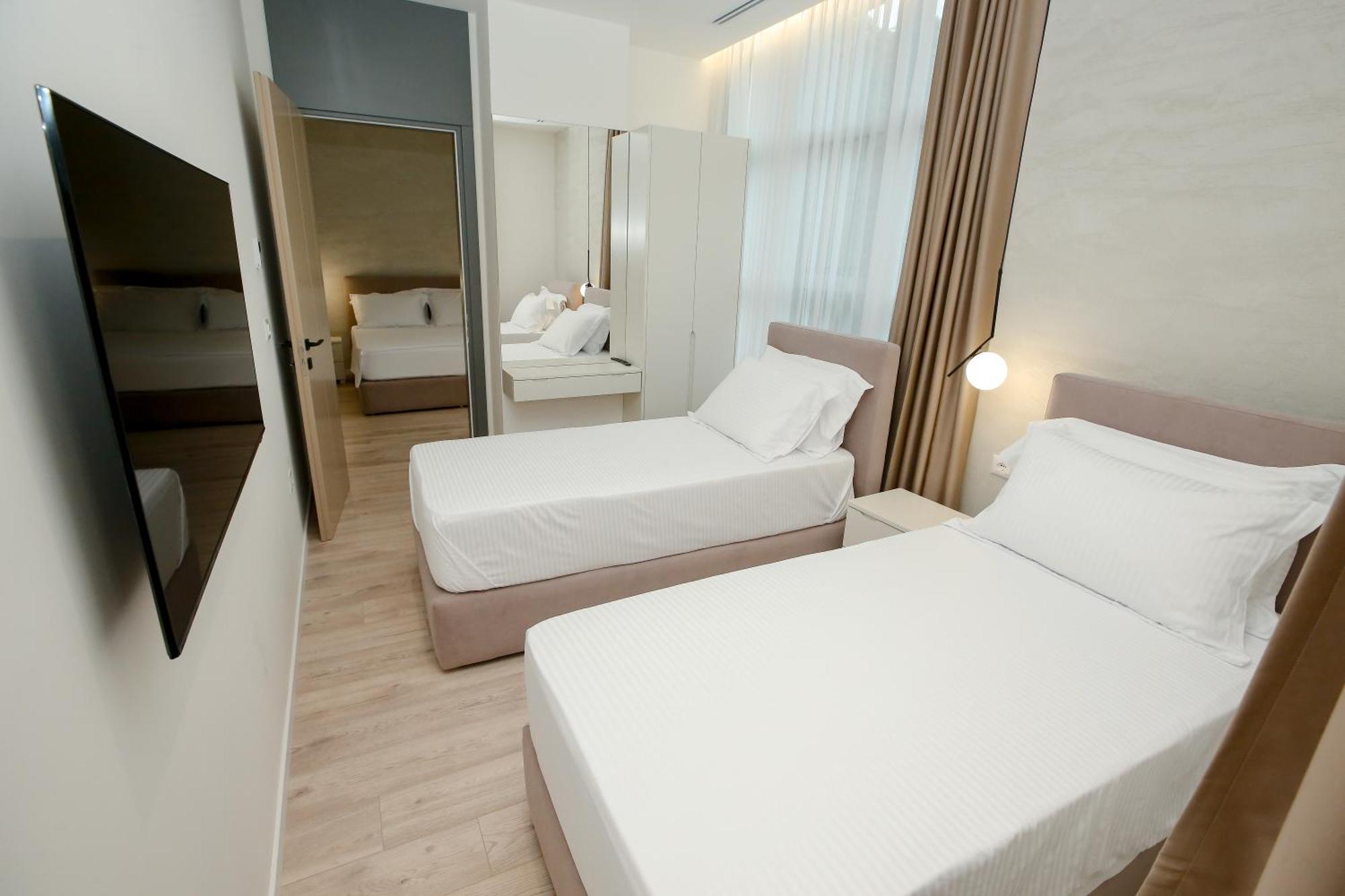 Nos Luxury Rooms Shkoder Exterior photo